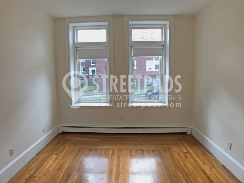 Photos of apartment on Beacon St.,Brookline MA 02446