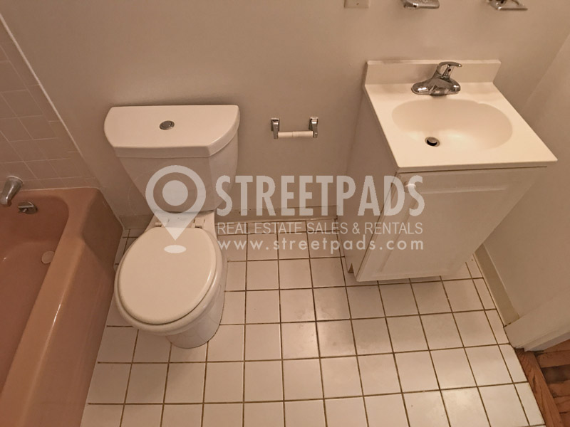 Photos of apartment on Beacon St.,Brookline MA 02446