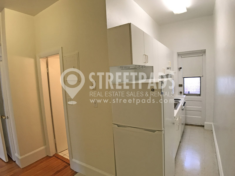 Photos of apartment on Beacon St.,Brookline MA 02446