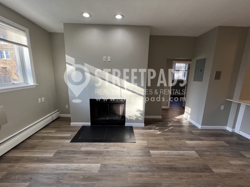 Photos of apartment on Evergreen St.,Boston MA 02130