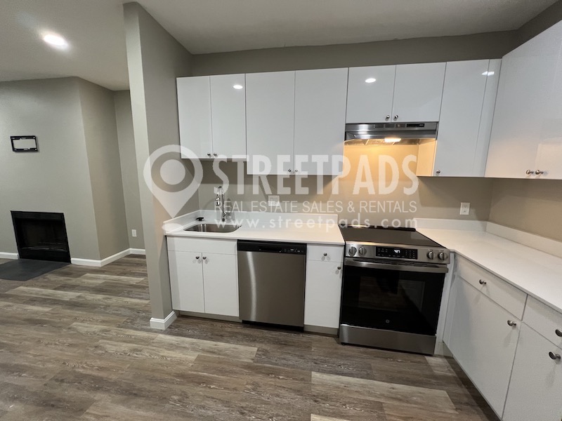 Photos of apartment on Evergreen St.,Boston MA 02130