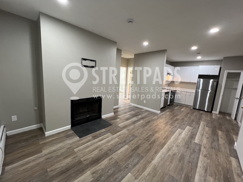 Photos of apartment on Evergreen St.,Boston MA 02130