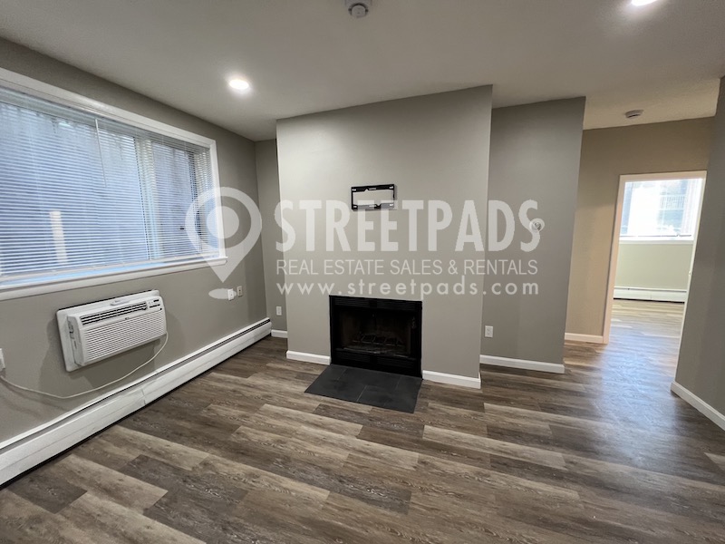 Photos of apartment on Evergreen St.,Boston MA 02130