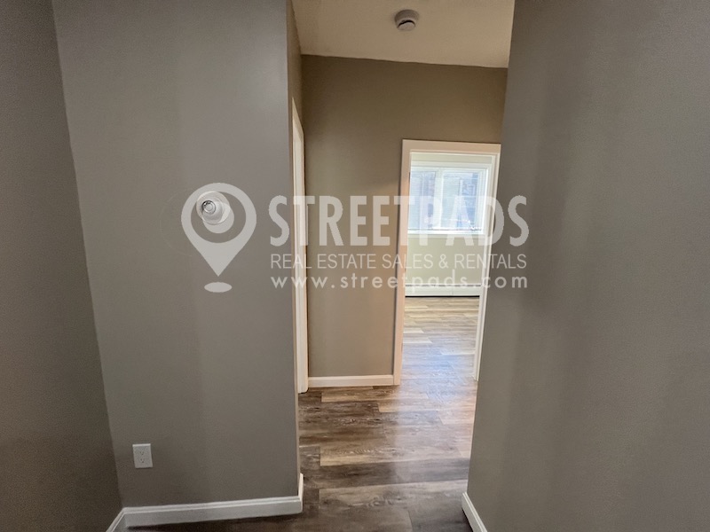 Photos of apartment on Evergreen St.,Boston MA 02130