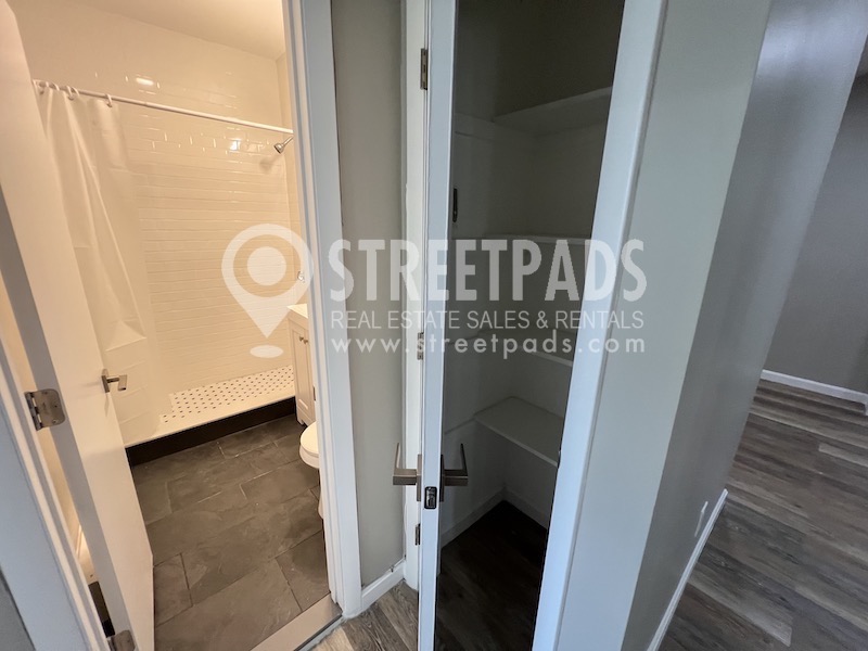 Photos of apartment on Evergreen St.,Boston MA 02130