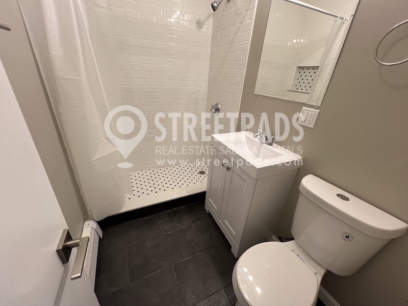 Photos of apartment on Evergreen St.,Boston MA 02130