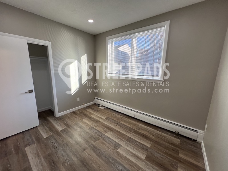 Photos of apartment on Evergreen St.,Boston MA 02130