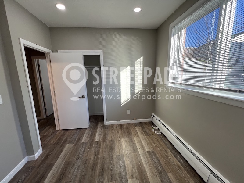 Photos of apartment on Evergreen St.,Boston MA 02130