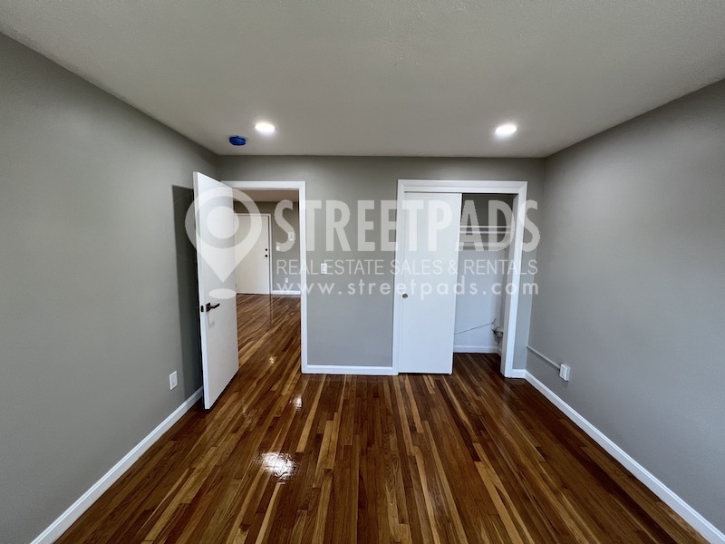 Photos of apartment on Evergreen St.,Boston MA 02130
