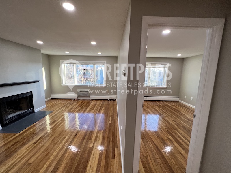 Photos of apartment on Evergreen St.,Boston MA 02130