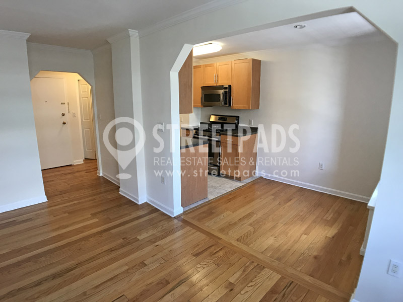 Photos of apartment on Brattle St.,Cambridge MA 02138