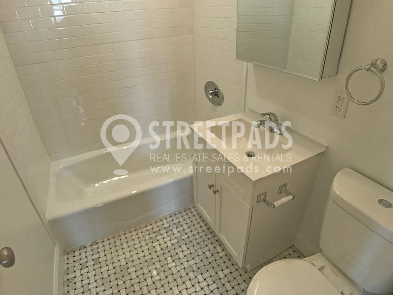 Photos of apartment on Brattle St.,Cambridge MA 02138