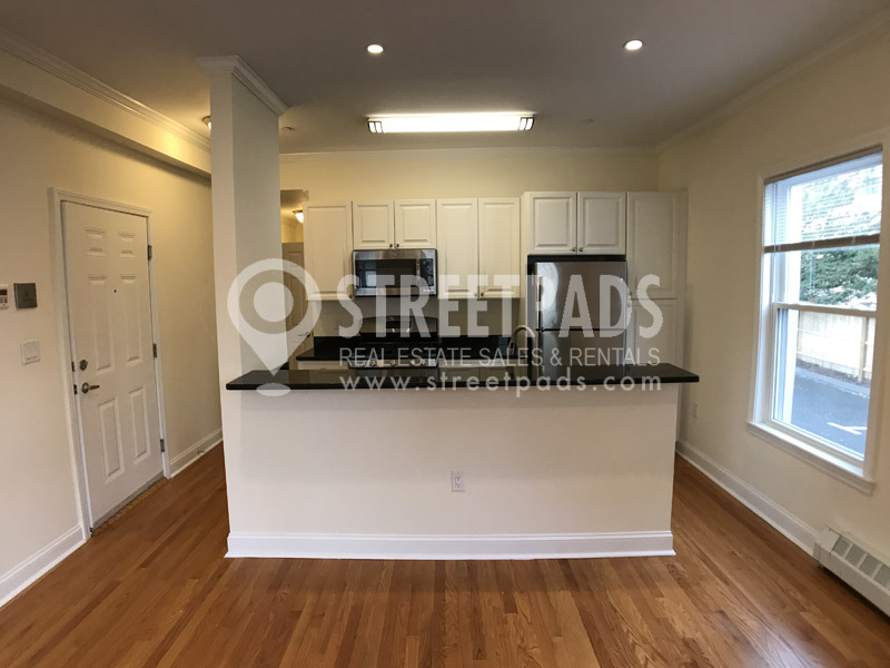 Photos of apartment on Langdon Sq.,Cambridge MA 02138