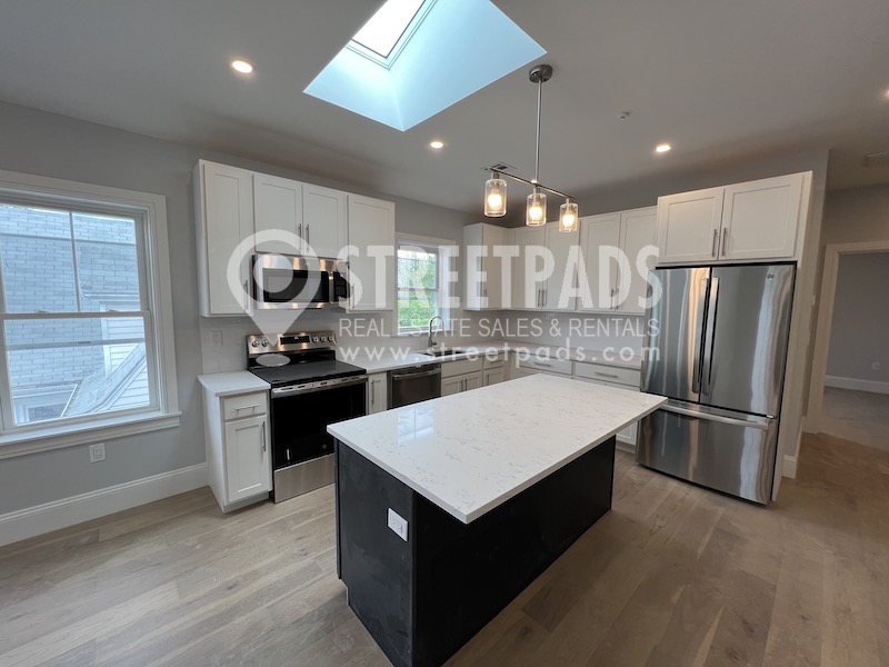 Photos of apartment on Fairbanks St.,Boston MA 02135