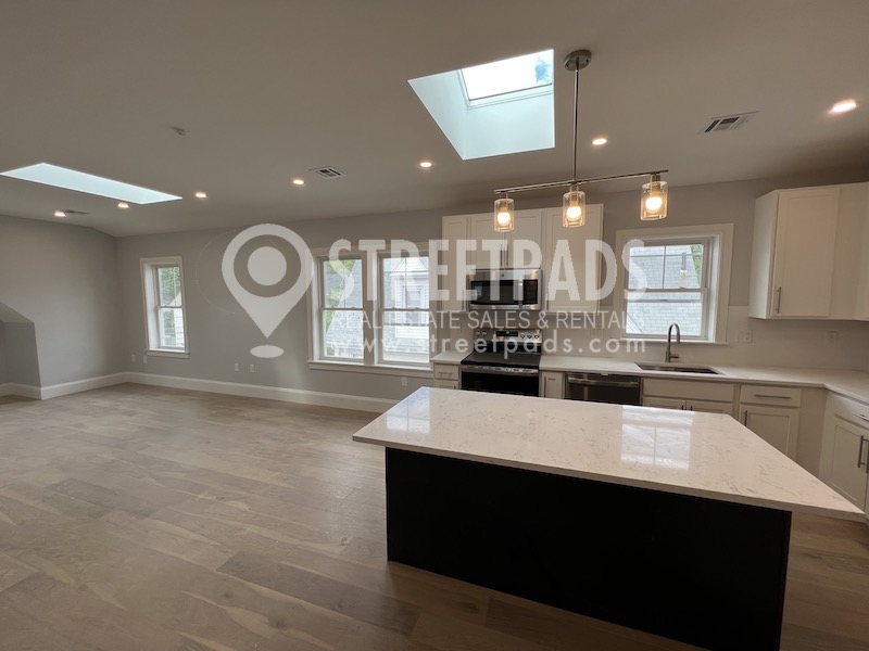 Photos of apartment on Fairbanks St.,Boston MA 02135