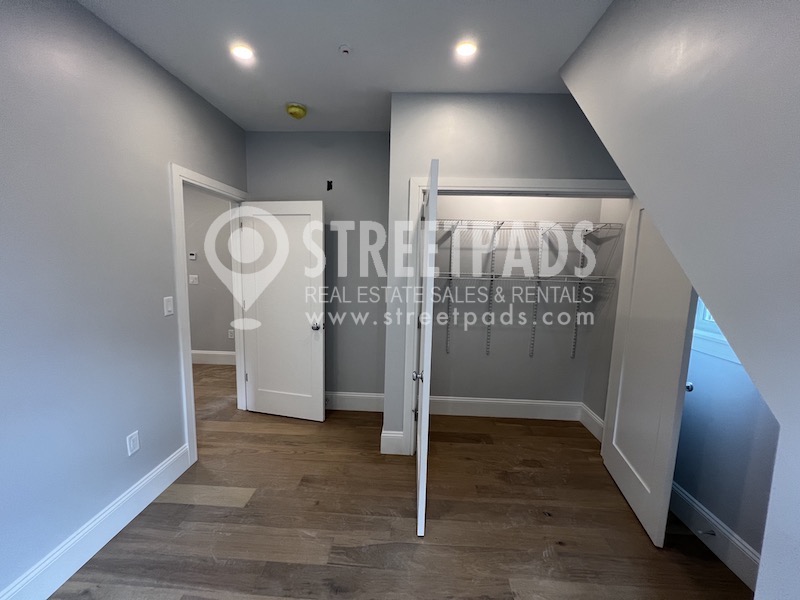 Photos of apartment on Fairbanks St.,Boston MA 02135