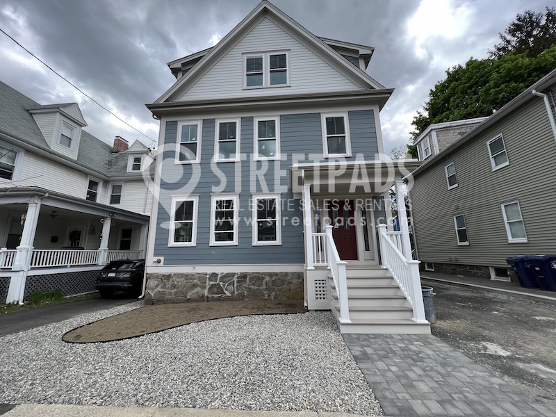 Photos of apartment on Fairbanks St.,Boston MA 02135