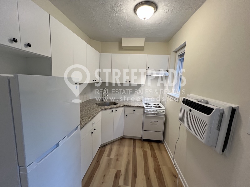 Photos of apartment on Soldiers Field Pl.,Boston MA 02135