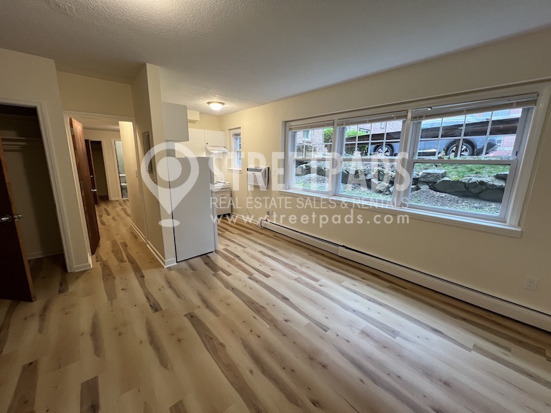 Photos of apartment on Commonwealth Ave.,Boston MA 02135