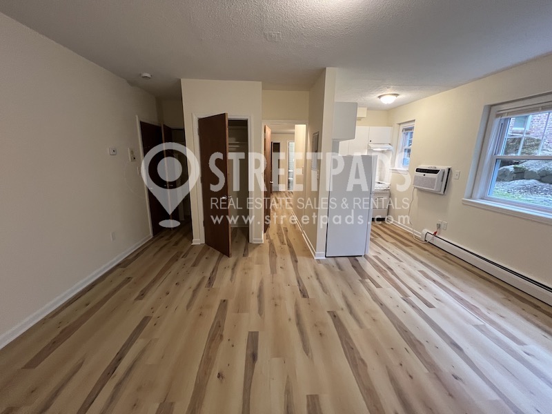 Photos of apartment on Commonwealth Ave.,Boston MA 02135