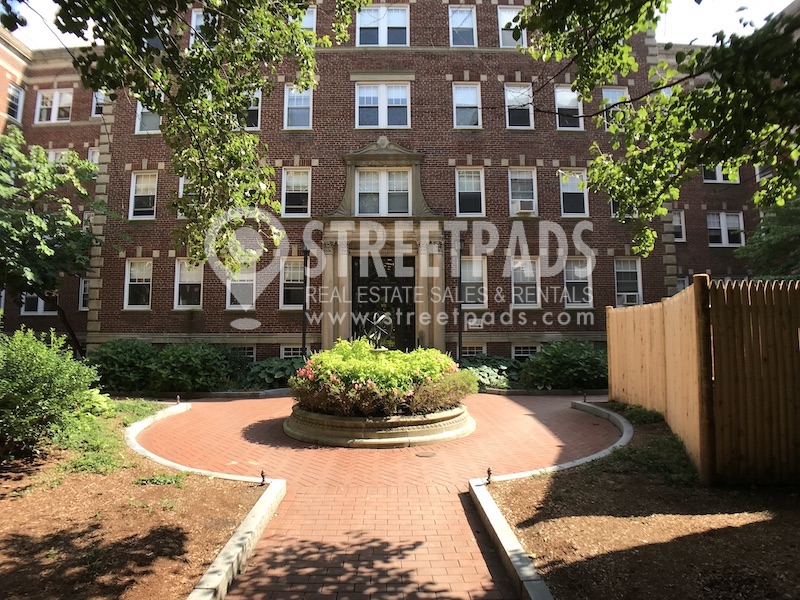 Photos of apartment on Chauncy St.,Cambridge MA 02138