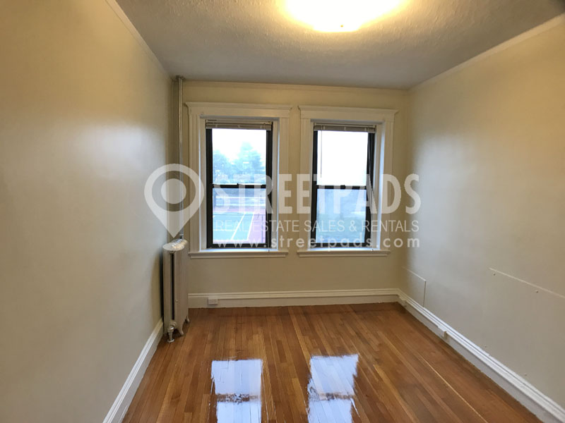 Photos of apartment on Washington St.,Malden MA 