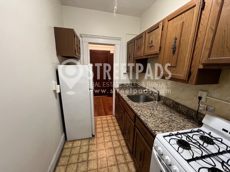 Photos of apartment on Washington St.,Malden MA 