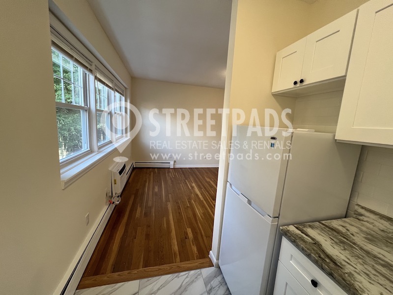 Photos of apartment on Commonwealth Ave.,Boston MA 02135