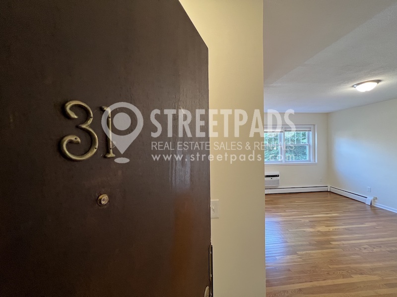 Photos of apartment on Commonwealth Ave.,Boston MA 02135