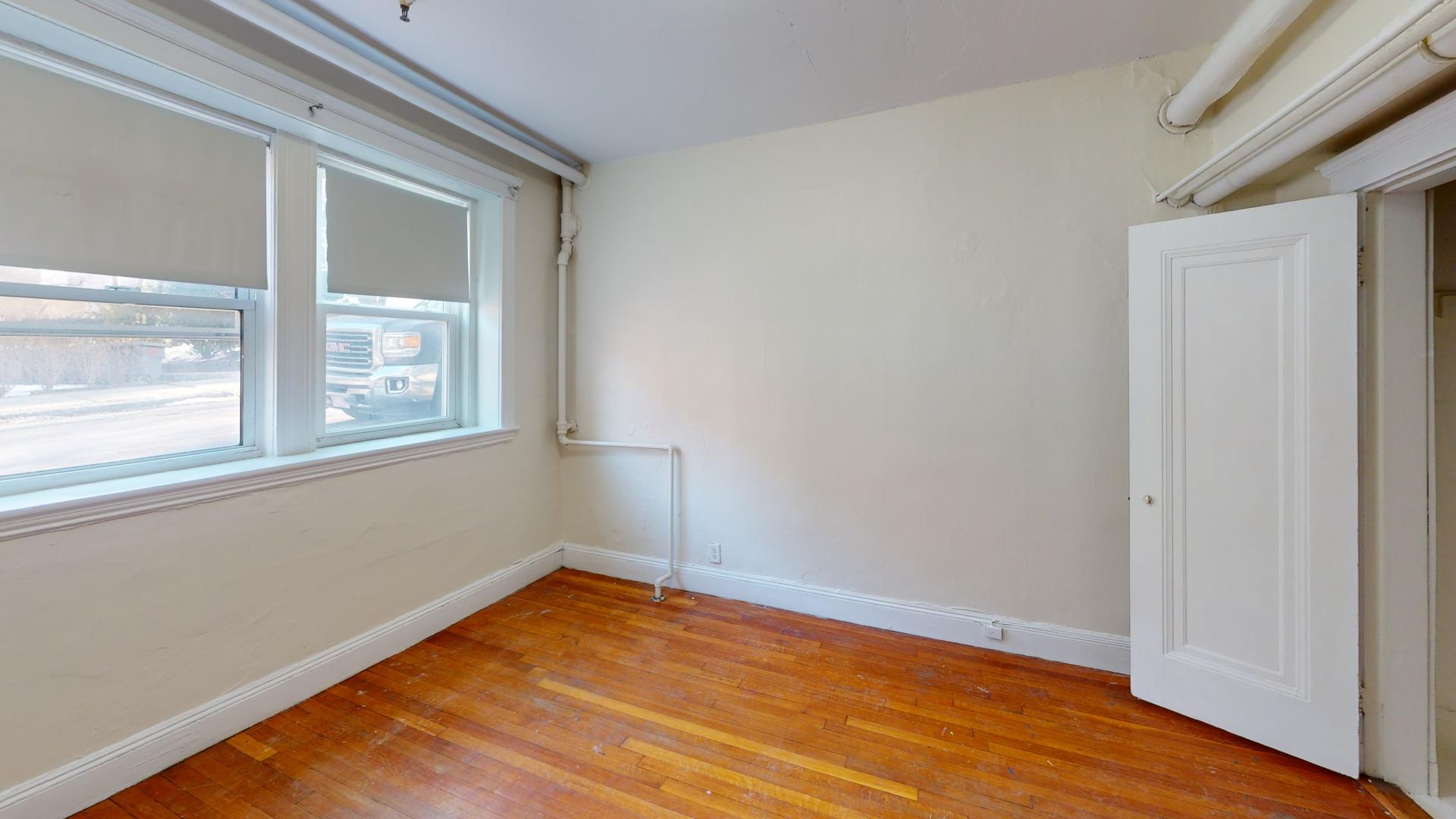 Photos of apartment on Washington St.,Boston MA 02135