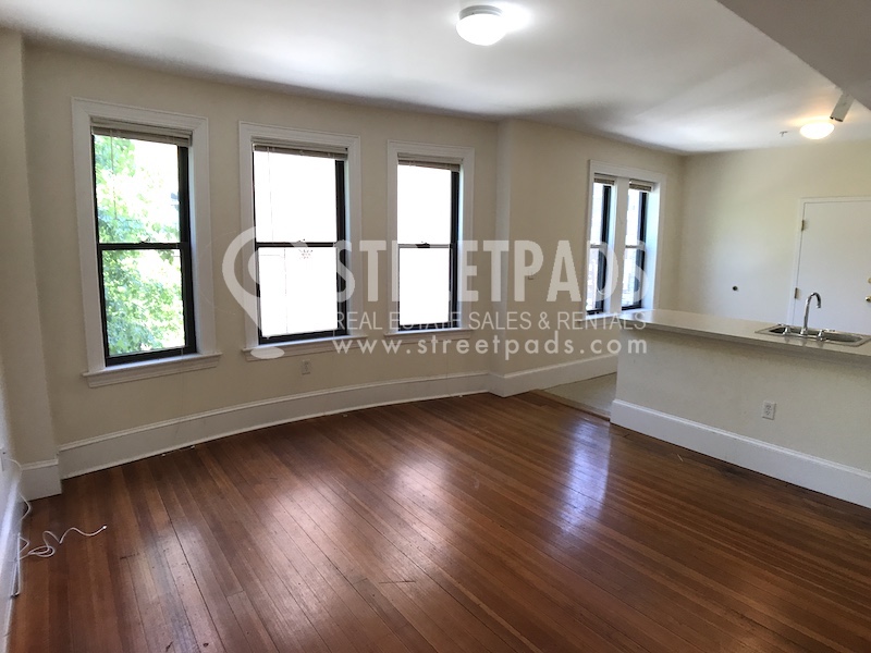 Photos of apartment on Massachusetts Ave.,Cambridge MA 02139