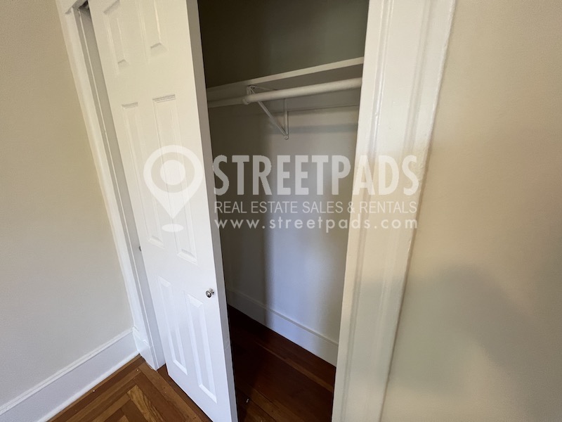 Photos of apartment on Fairbanks St.,Brookline MA 02446