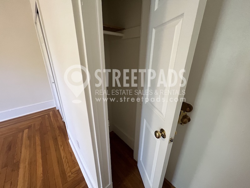 Photos of apartment on Fairbanks St.,Brookline MA 02446