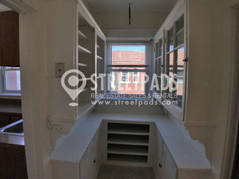 Photos of apartment on Summer,Somerville MA 02143