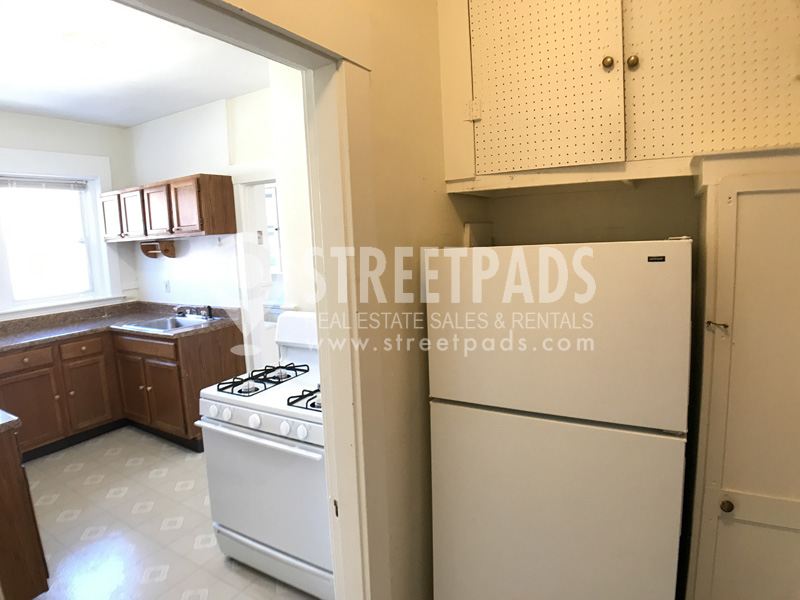 Photos of apartment on Summer,Somerville MA 02143