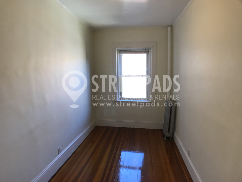 Photos of apartment on Summer,Somerville MA 02143