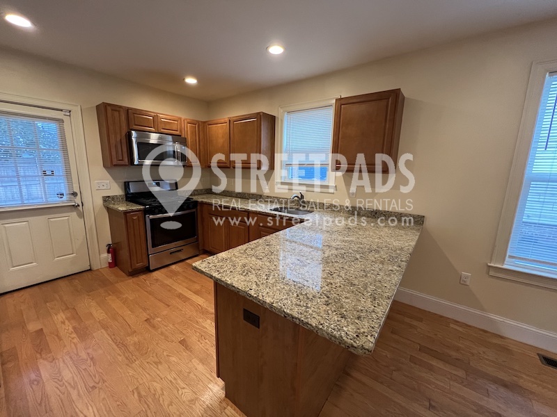 Photos of apartment on Pratt St.,Boston MA 02134