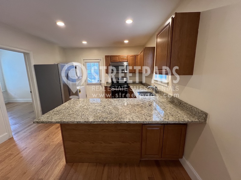 Photos of apartment on Pratt St.,Boston MA 02134