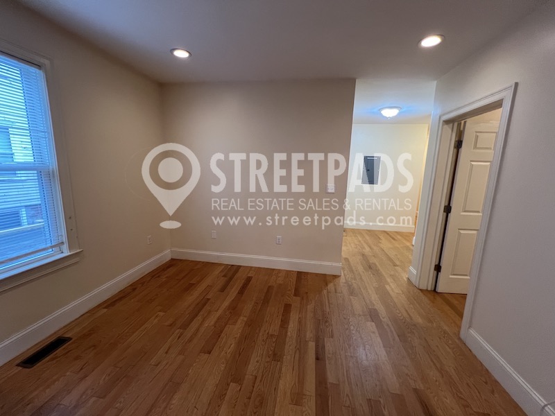 Photos of apartment on Pratt St.,Boston MA 02134