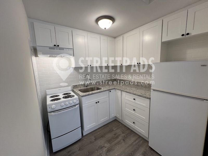 Photos of apartment on Commonwealth Ave.,Boston MA 02134