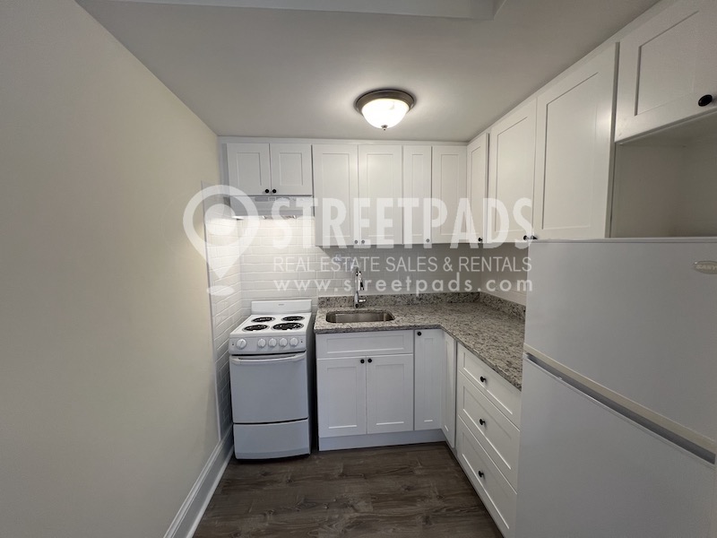 Photos of apartment on Commonwealth Ave.,Boston MA 02134