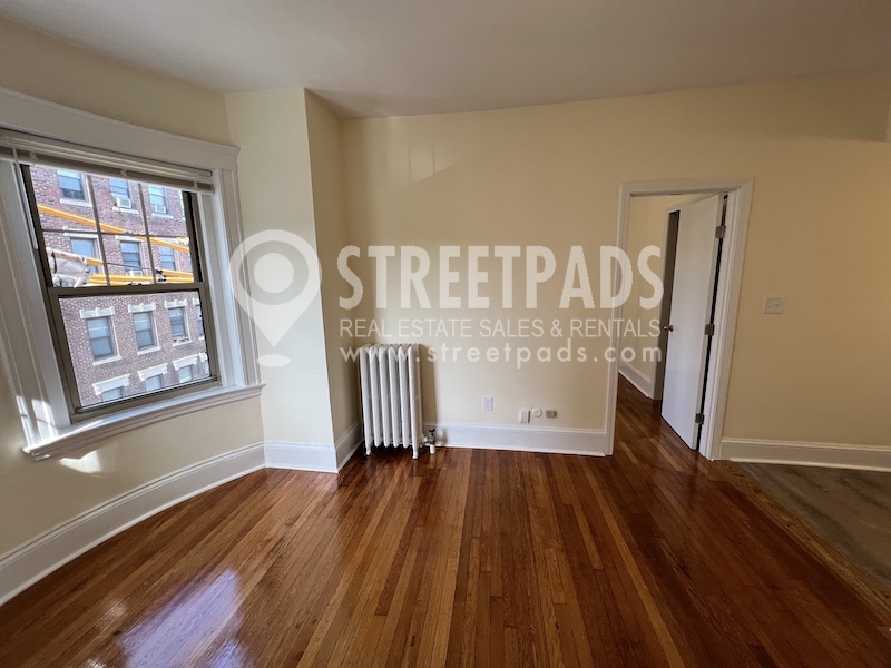 Photos of apartment on Commonwealth Ave.,Boston MA 02134