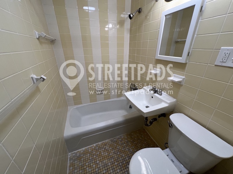 Photos of apartment on Commonwealth Ave.,Boston MA 02134