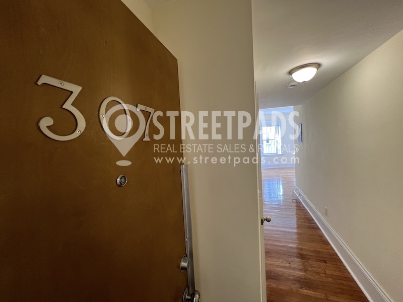 Photos of apartment on Commonwealth Ave.,Boston MA 02134
