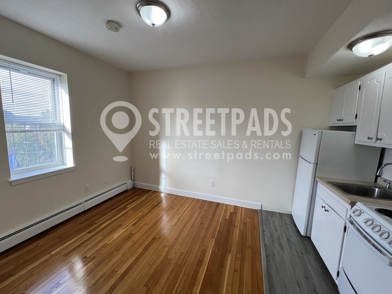 Photos of apartment on North Beacon St.,Boston MA 