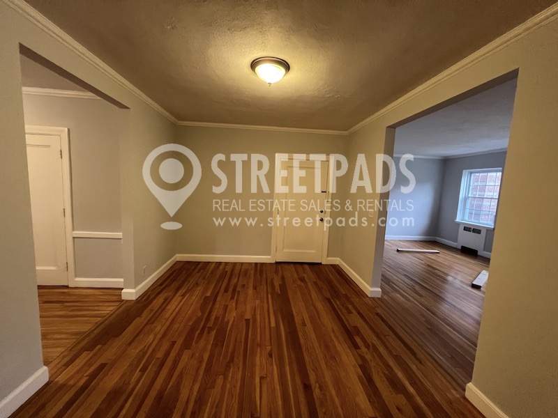 Photos of apartment on Beacon St.,Brookline MA 02446