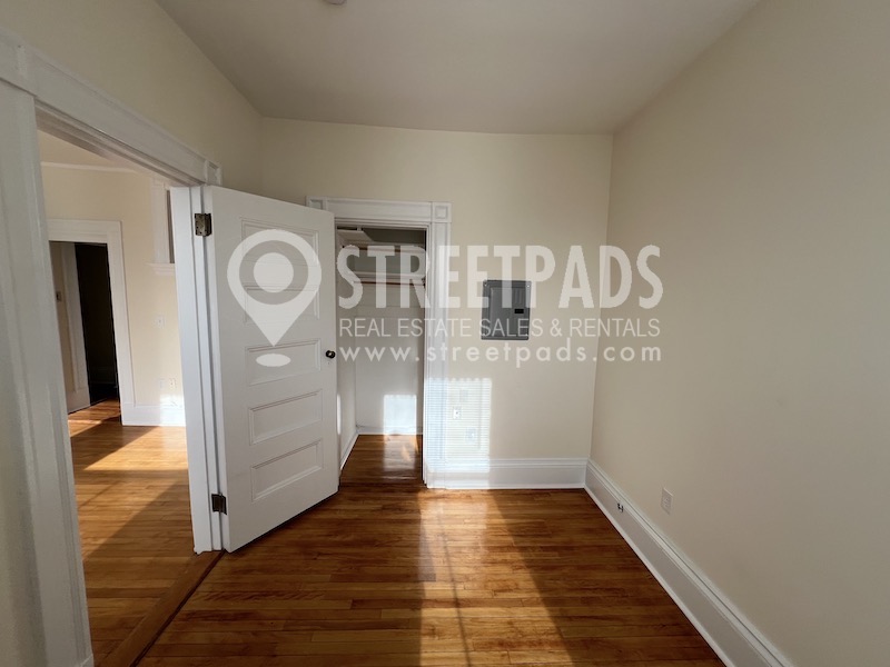 Photos of apartment on Ware St.,Cambridge MA 