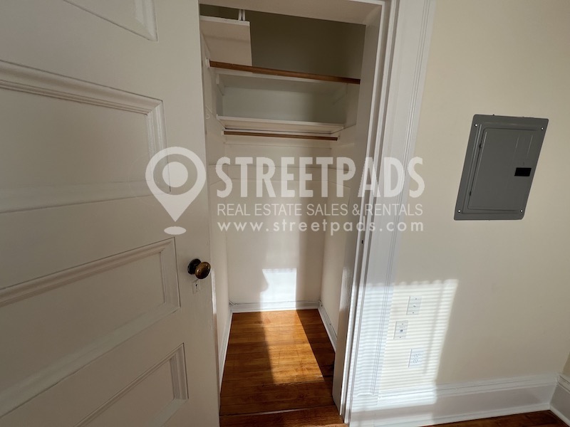 Photos of apartment on Ware St.,Cambridge MA 