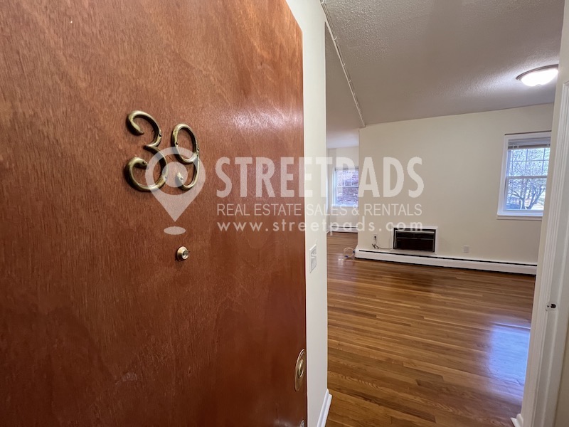 Photos of apartment on Commonwealth Ave.,Boston MA 02135