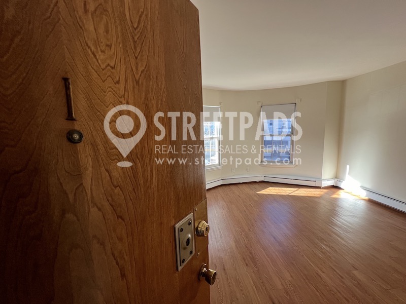 Photos of apartment on South Huntington Ave.,Boston MA 02130